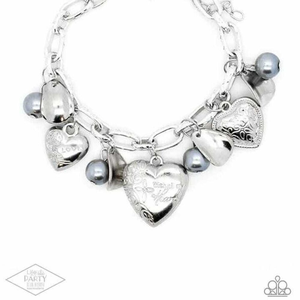 Paparazzi Jewelry Accessories - Love Will Find A Way - Silver Bracelet - Vintage - Picture 2 of 4